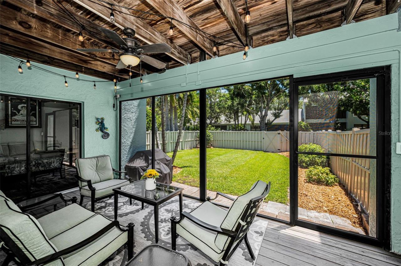932 Myakka Court Ne, Saint Petersburg, FL 33702 Photo