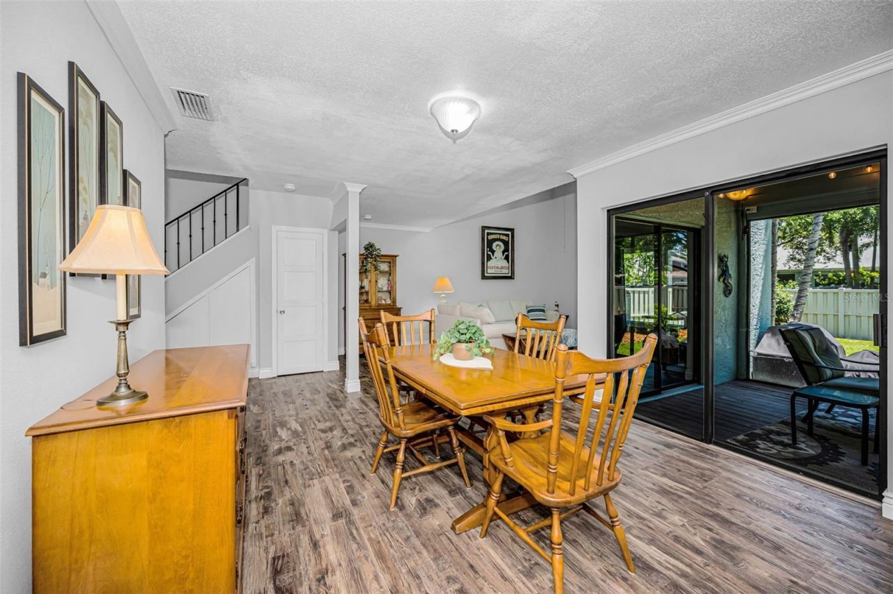 932 Myakka Court Ne, Saint Petersburg, FL 33702 Photo