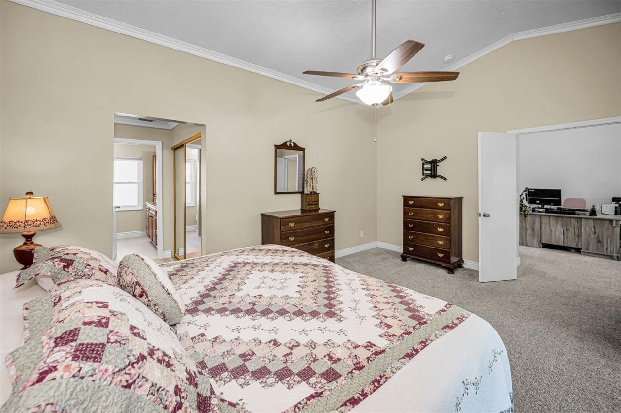 932 Myakka Court Ne, Saint Petersburg, FL 33702 Photo