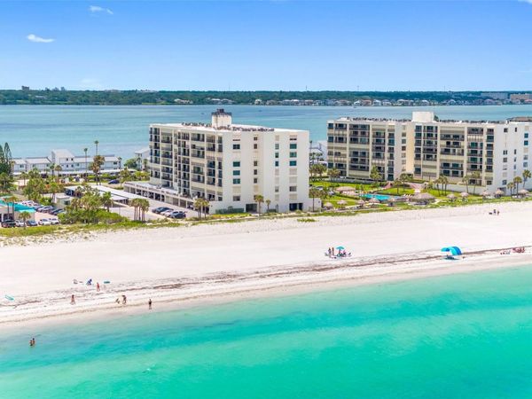 1400 GULF BOULEVARD , Unit 409, CLEARWATER BEACH, FL 33767