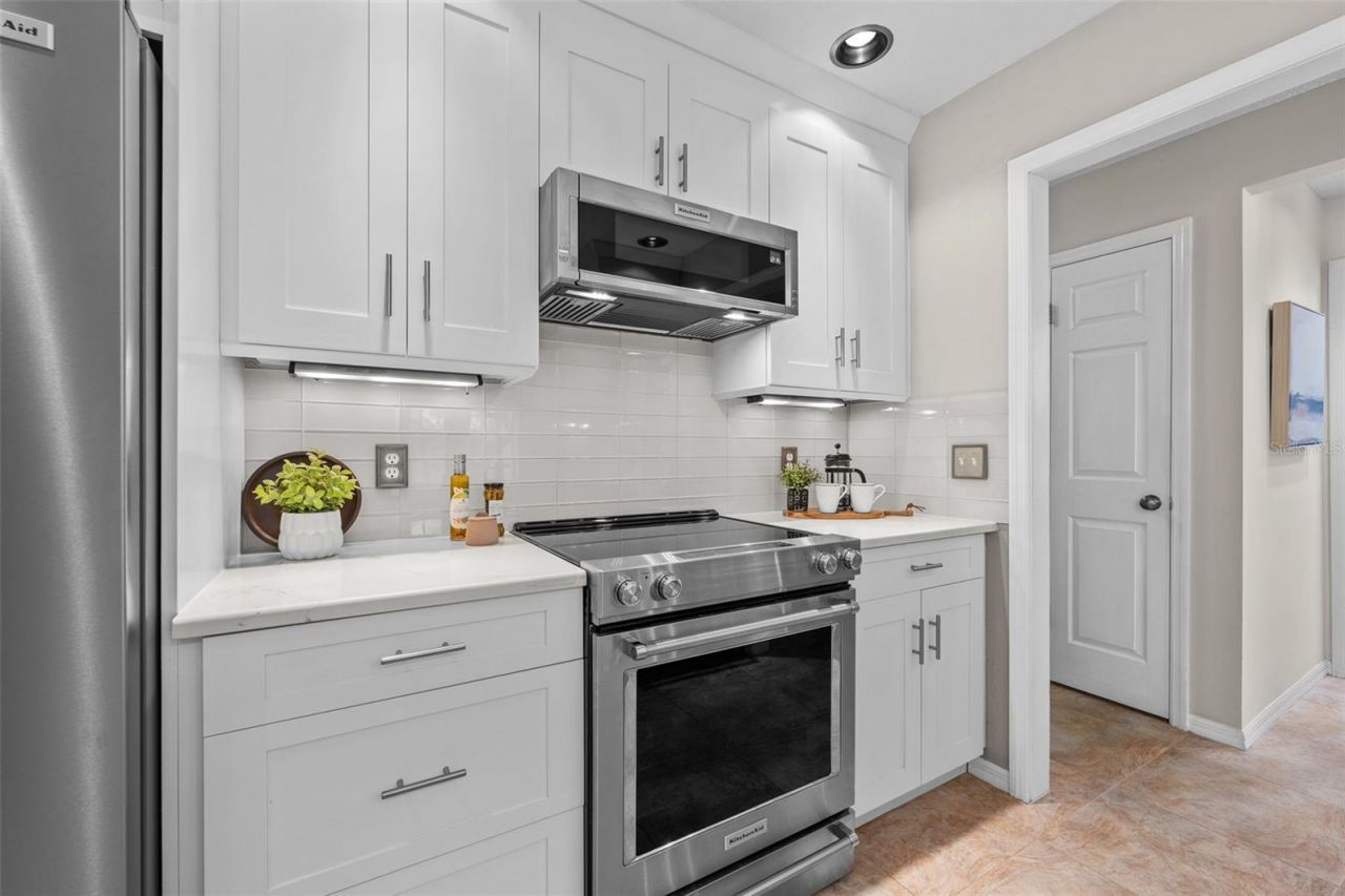 344 Cascade Lane, Palm Harbor, FL 34684 Photo