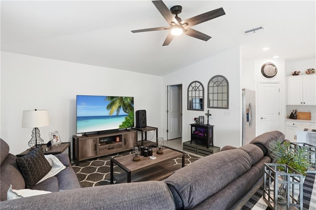 184 Peerless St, Lehigh Acres, FL 33974 Photo