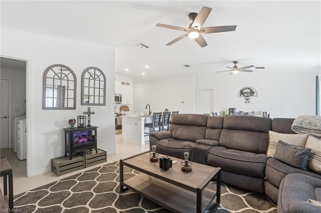 184 Peerless St, Lehigh Acres, FL 33974 Photo