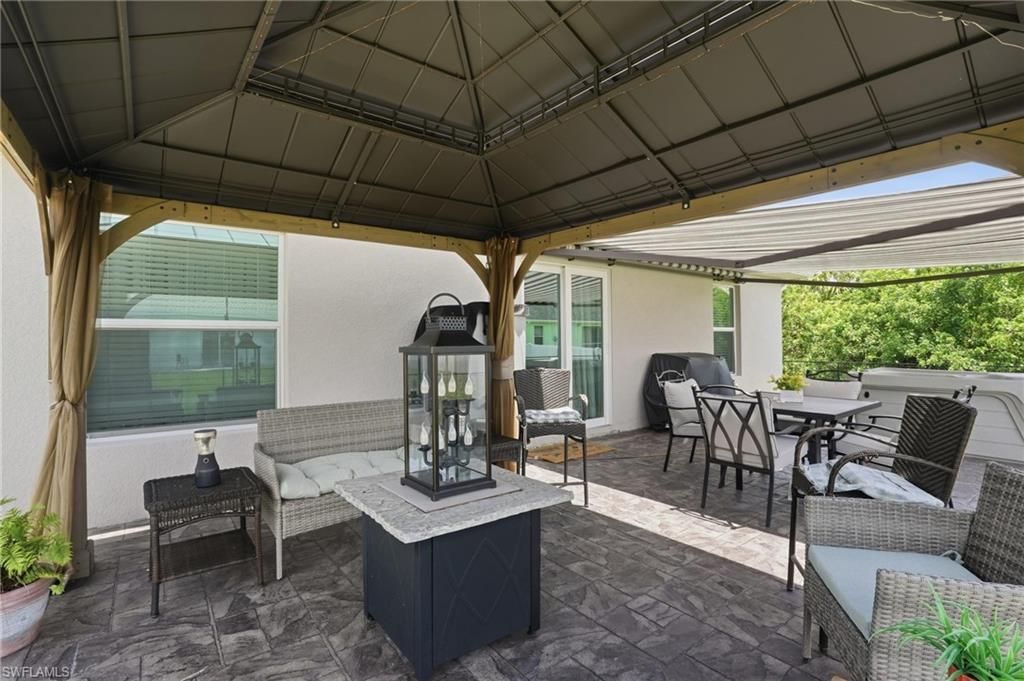 184 Peerless St, Lehigh Acres, FL 33974 Photo