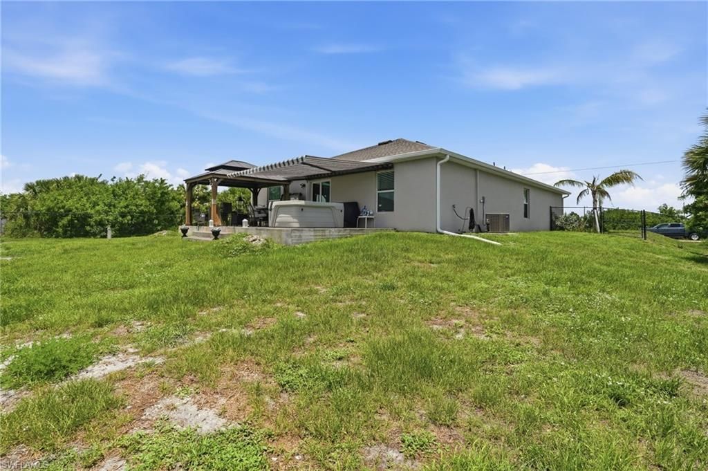 184 Peerless St, Lehigh Acres, FL 33974 Photo