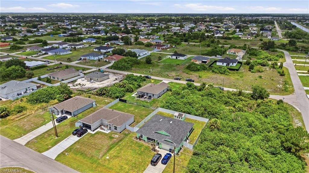 184 Peerless St, Lehigh Acres, FL 33974 Photo