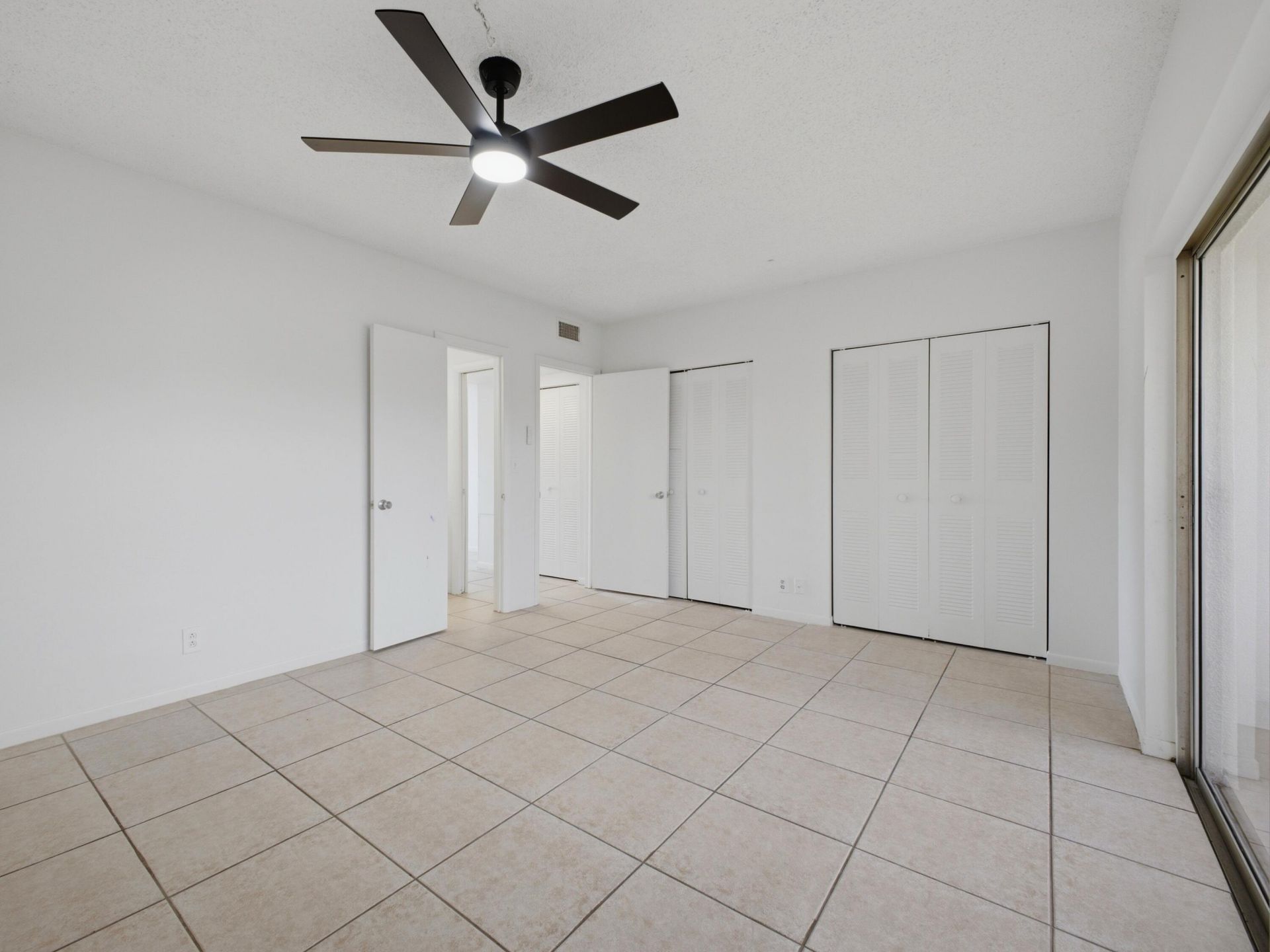 6289 Lear Drive, Unit 206, Lake Worth, FL 33462 Photo