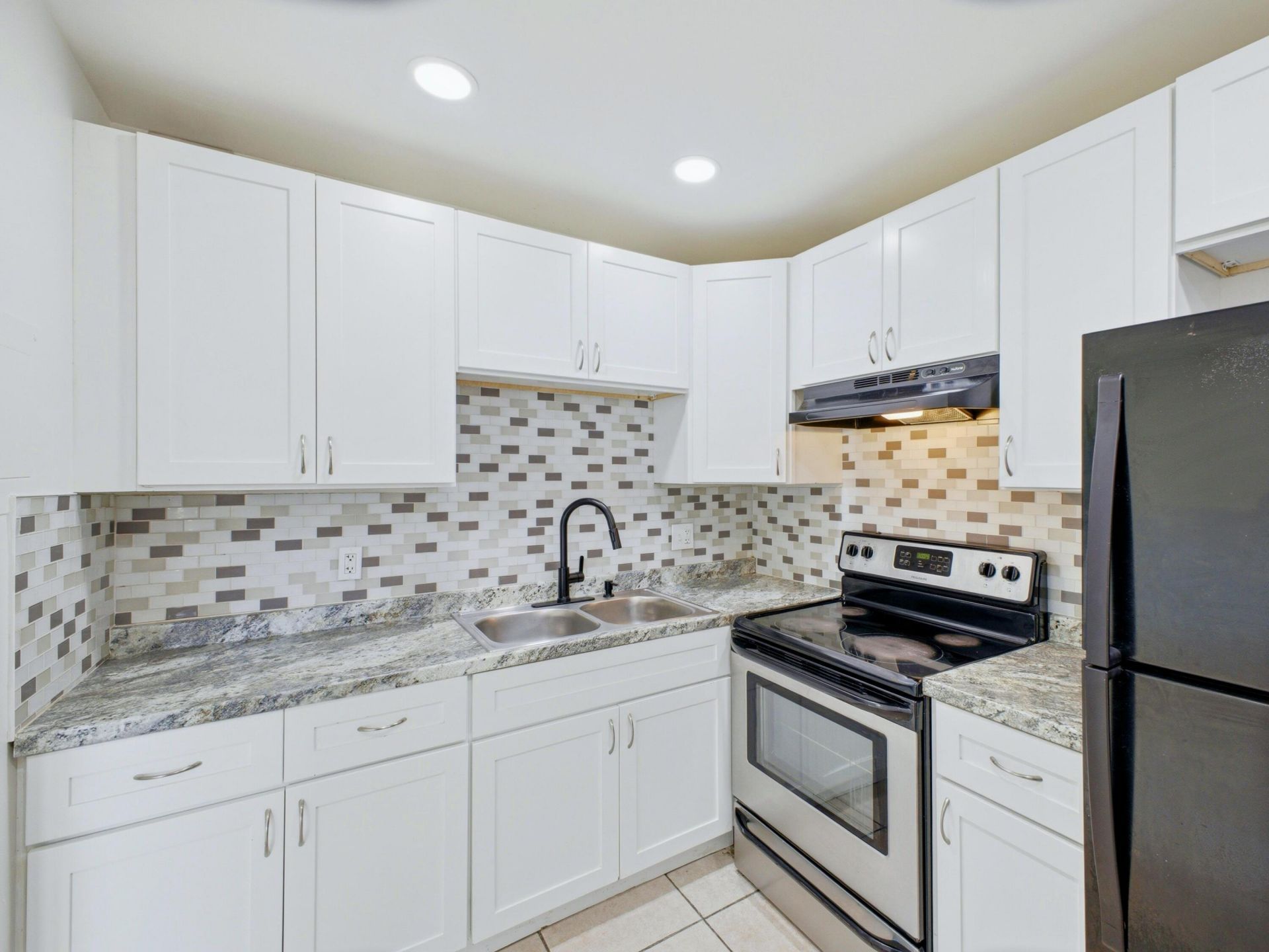 6289 Lear Drive, Unit 206, Lake Worth, FL 33462 Photo
