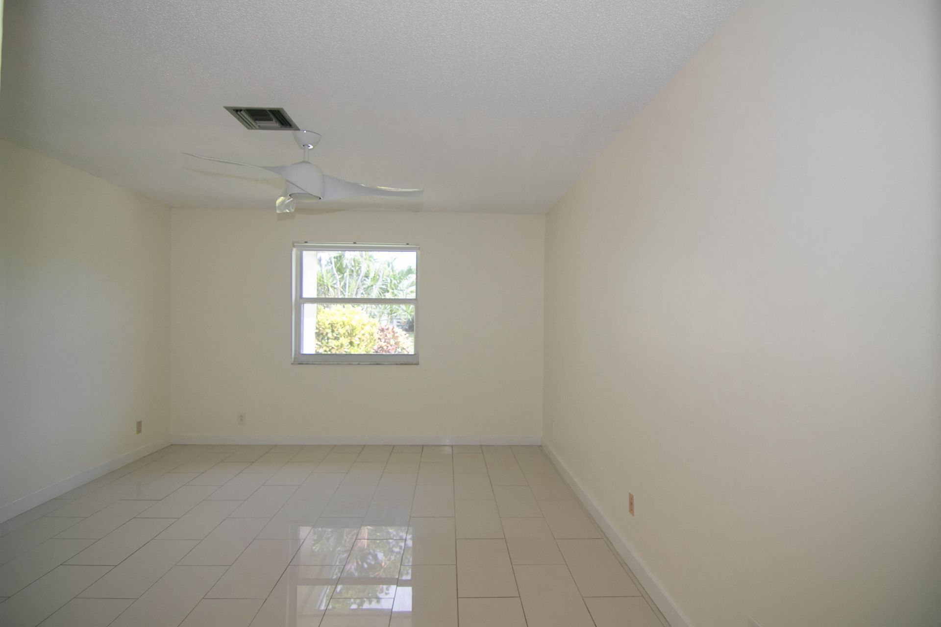 13741 Flora Place, Unit B, Delray Beach, FL 33484 Photo