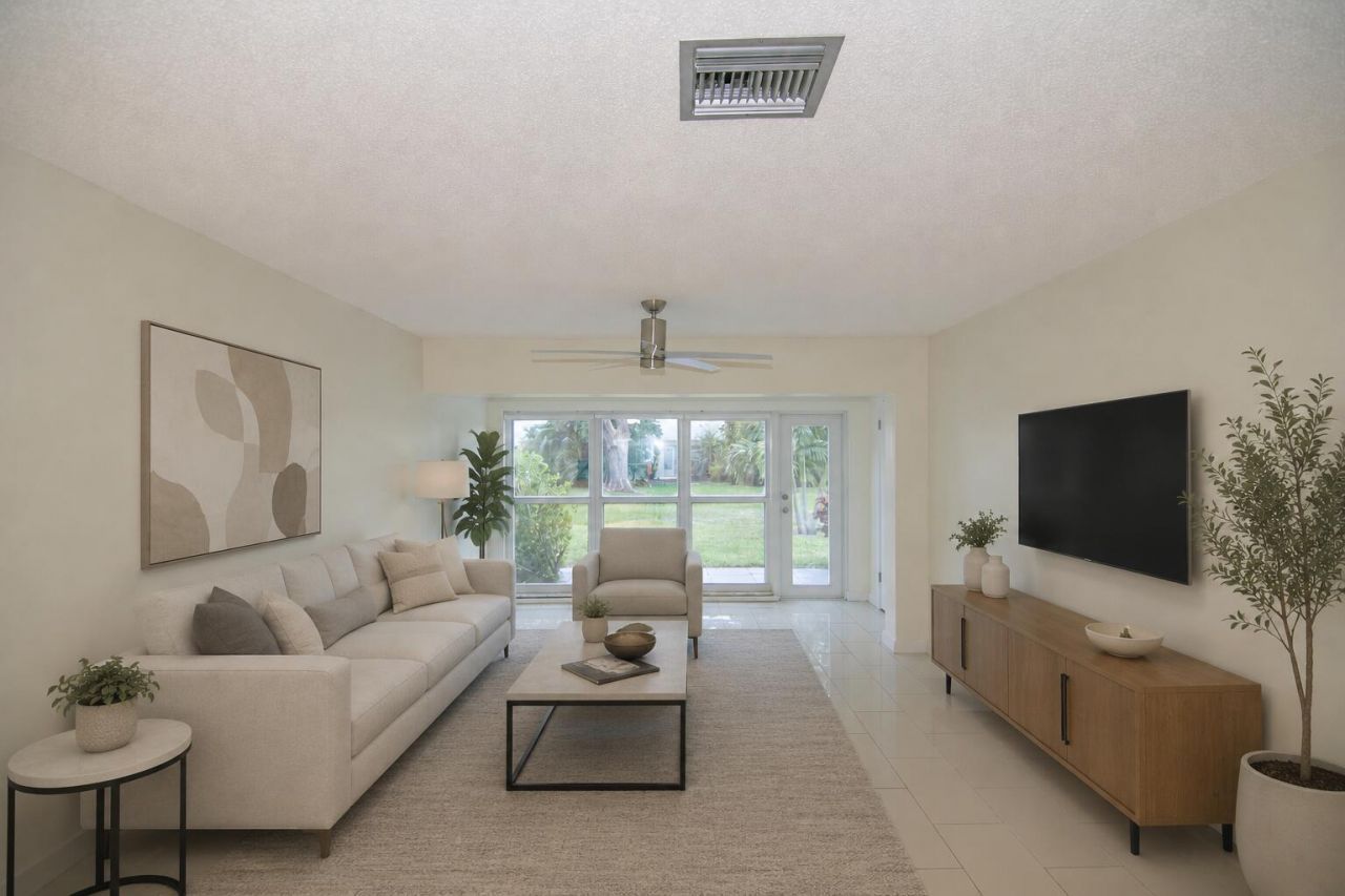 13741 Flora Place, Unit B, Delray Beach, FL 33484 Photo
