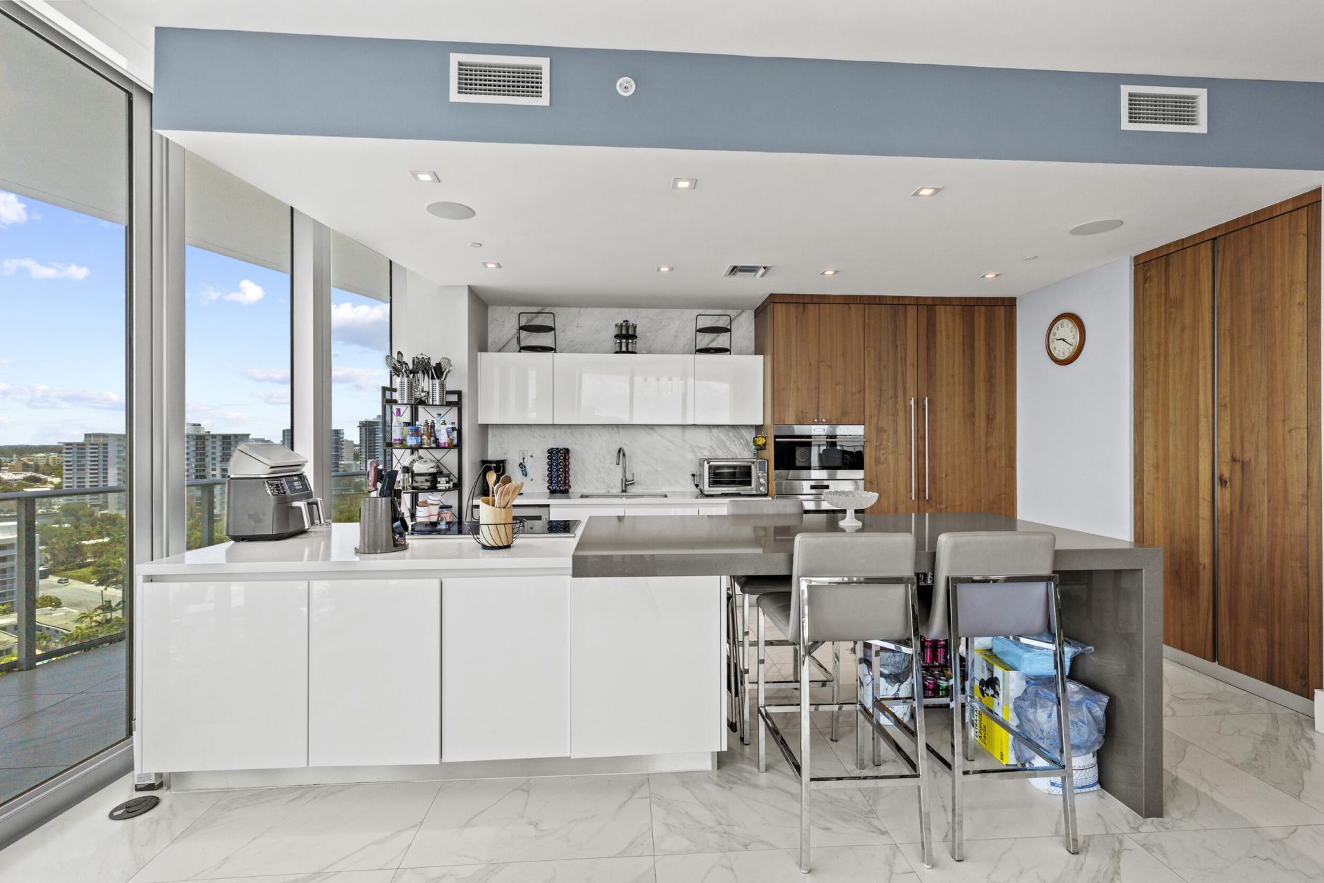 701 N Fort Lauderdale Beach Boulevard, Unit 1205, Fort Lauderdale, FL 33304 Photo