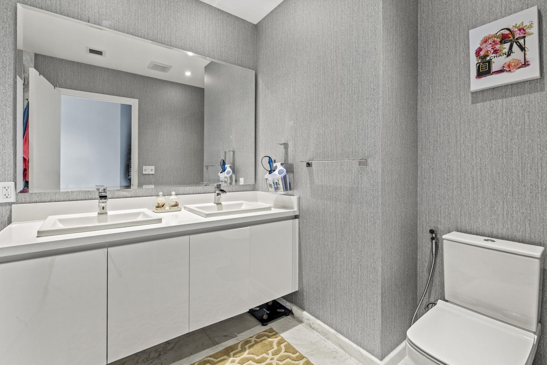701 N Fort Lauderdale Beach Boulevard, Unit 1205, Fort Lauderdale, FL 33304 Photo
