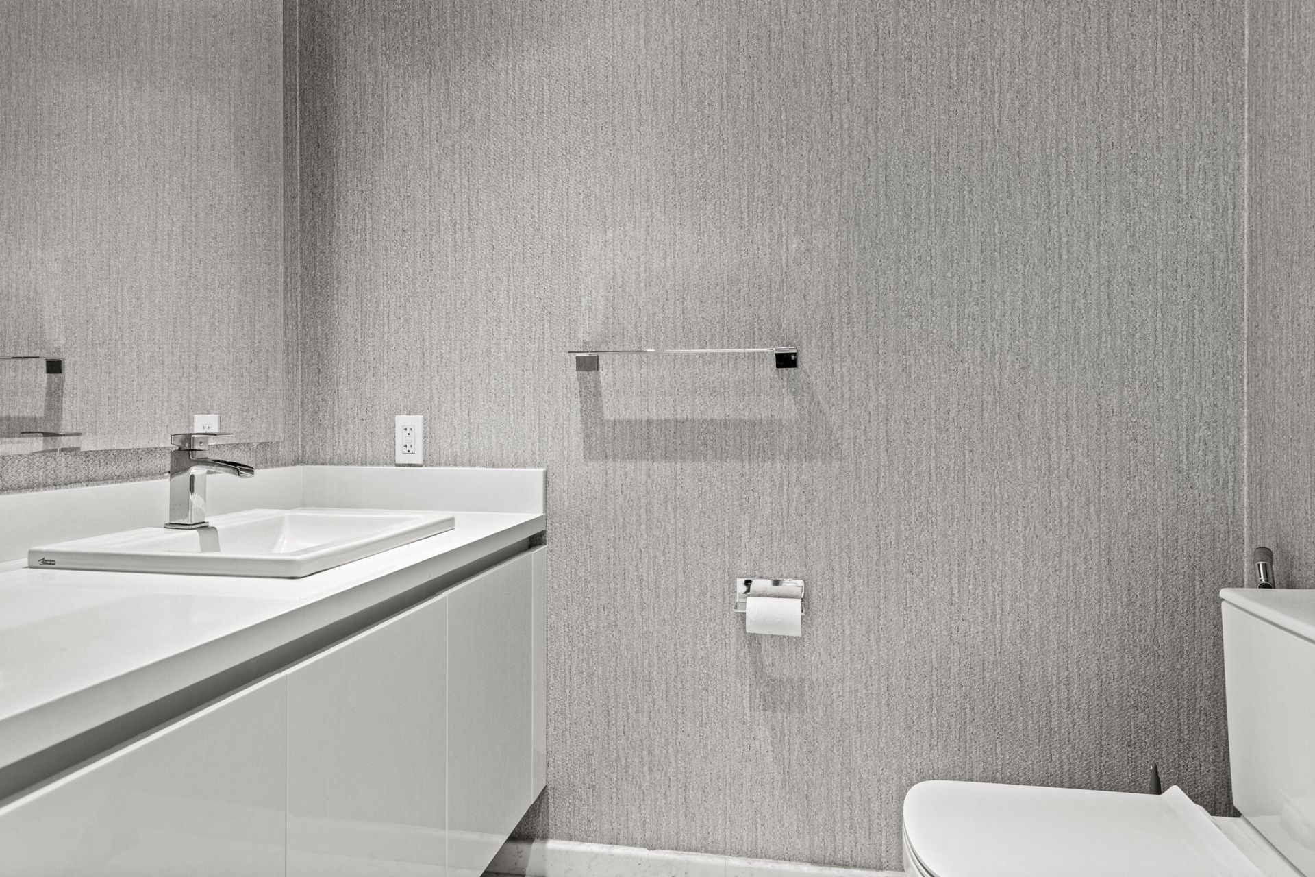 701 N Fort Lauderdale Beach Boulevard, Unit 1205, Fort Lauderdale, FL 33304 Photo