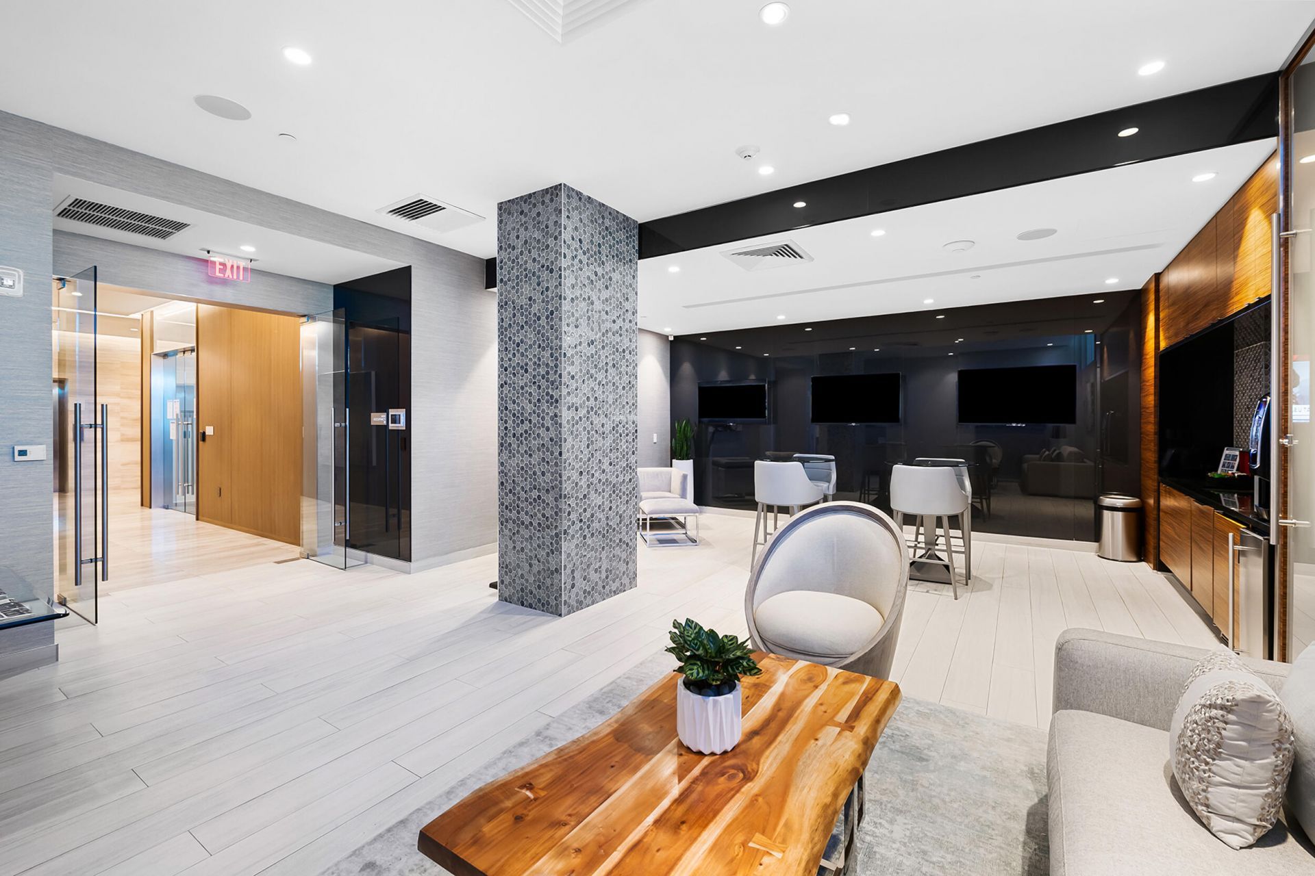 701 N Fort Lauderdale Beach Boulevard, Unit 1205, Fort Lauderdale, FL 33304 Photo