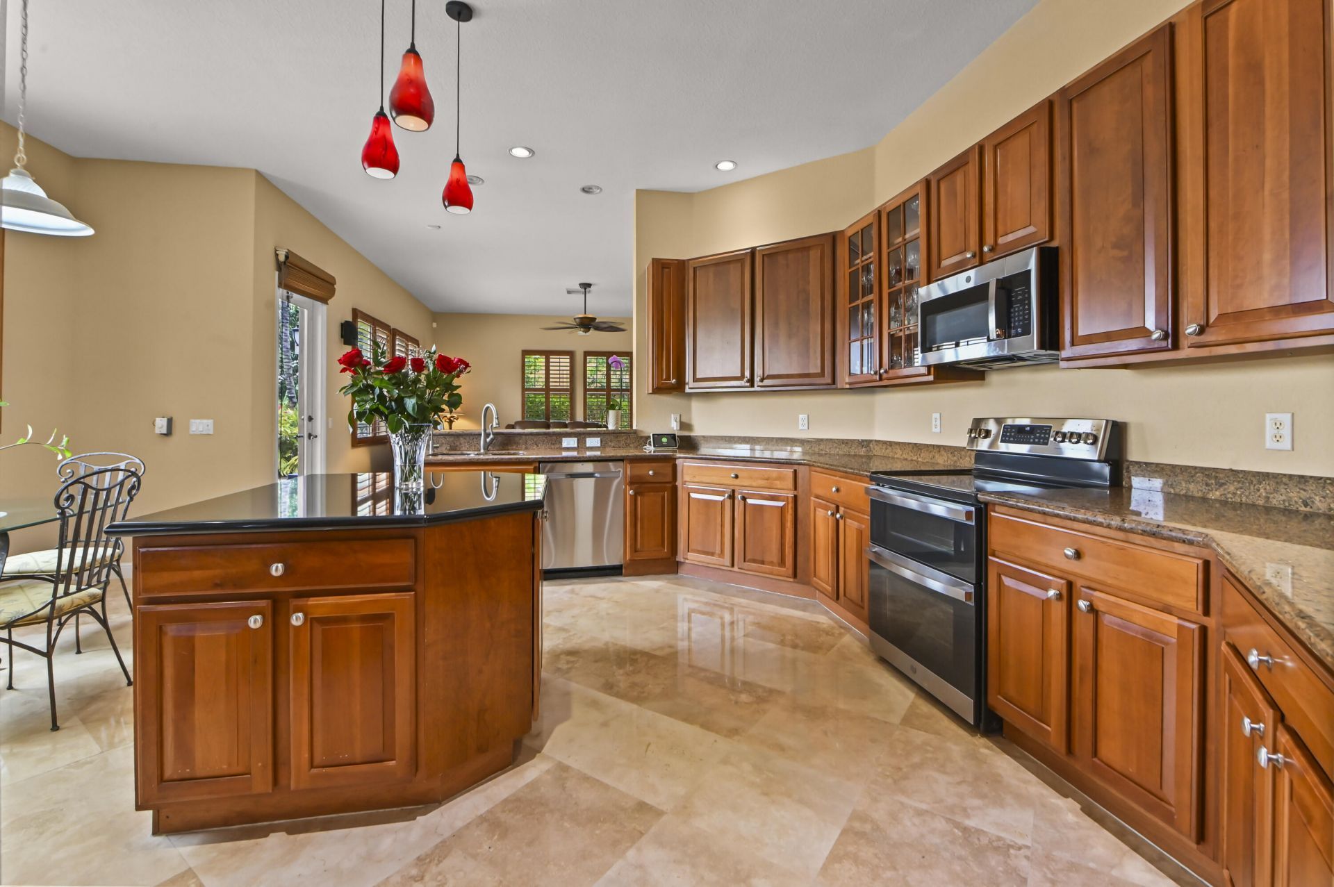 458 Cresta Circle, West Palm Beach, FL 33413 Photo