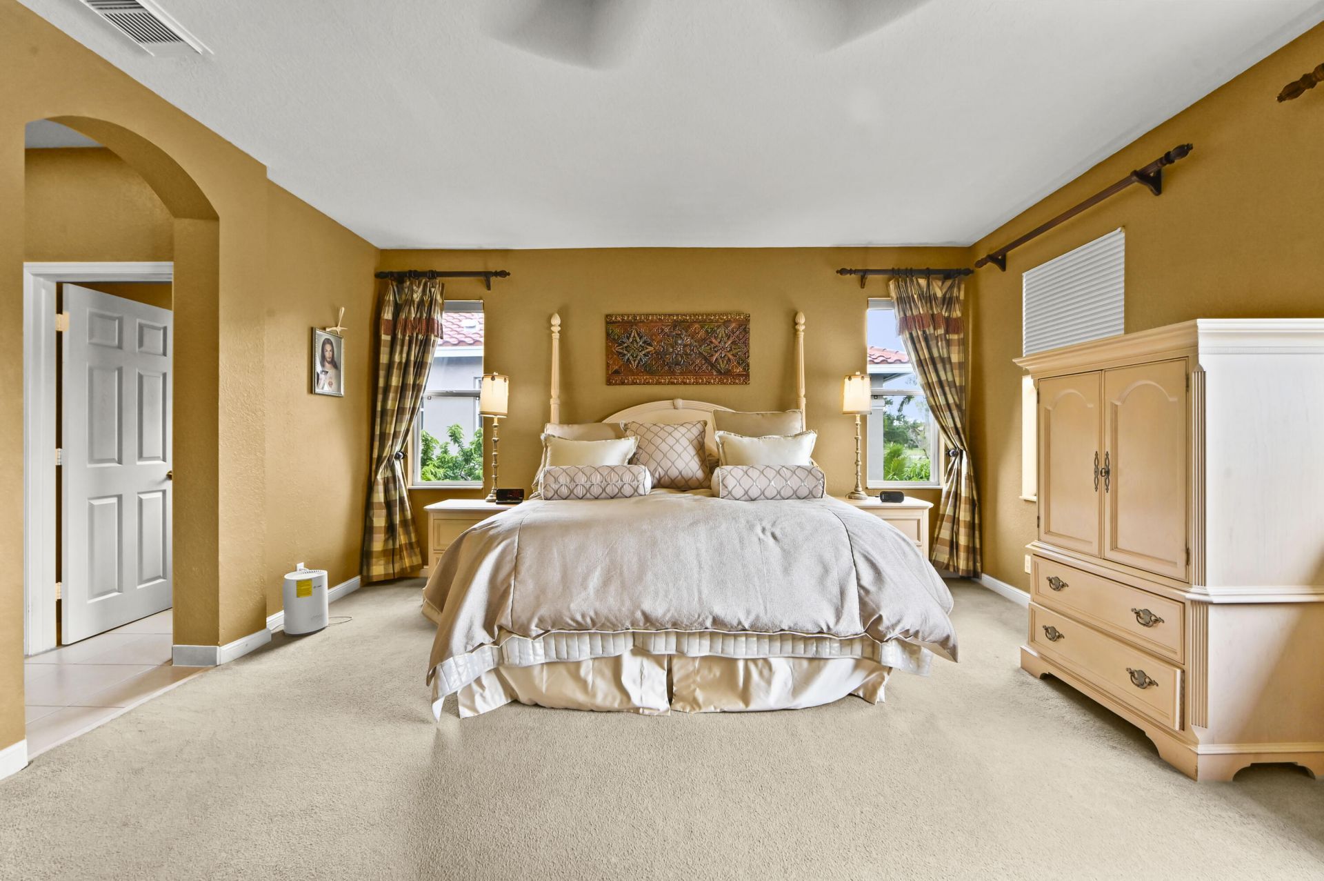 458 Cresta Circle, West Palm Beach, FL 33413 Photo