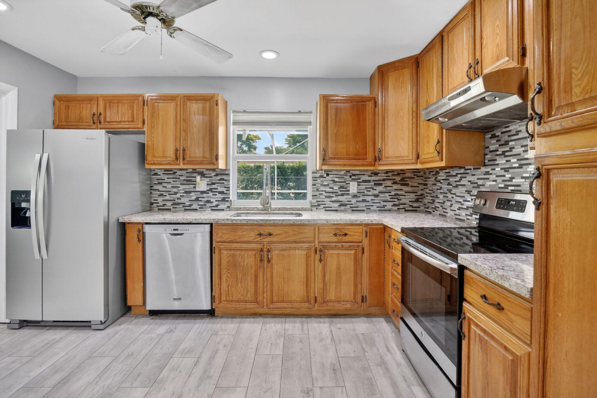 1761 NW 107th Avenue, Pembroke Pines, FL 33026 Photo