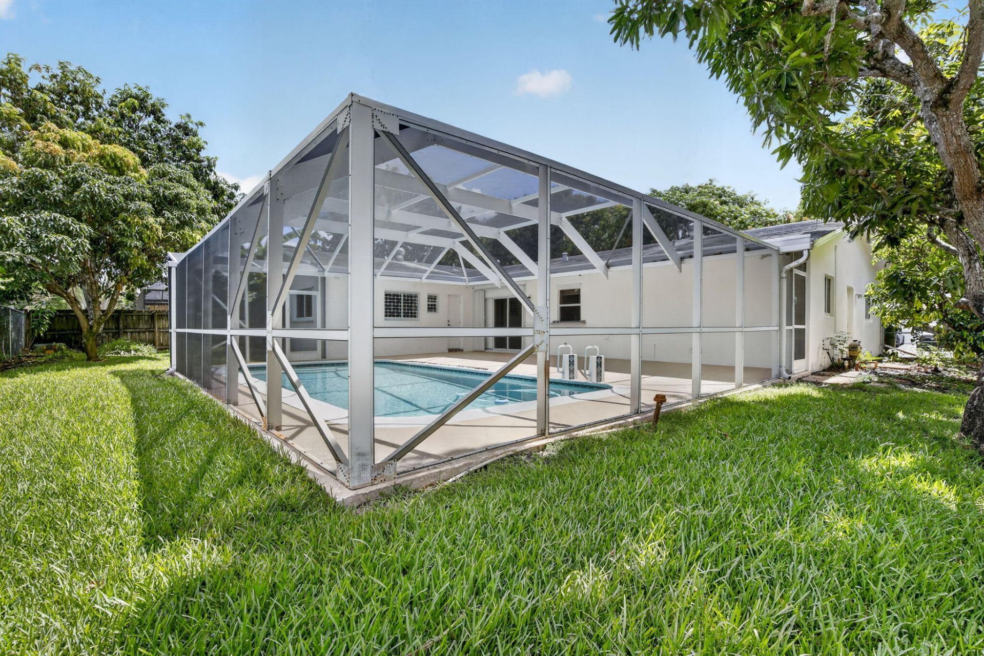 1761 NW 107th Avenue, Pembroke Pines, FL 33026 Photo