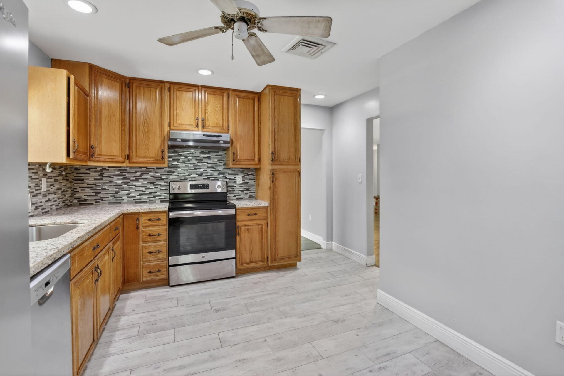 1761 NW 107th Avenue, Pembroke Pines, FL 33026 Photo