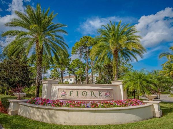 1208 E Myrtlewood Cir Circle E, Palm Beach Gardens, FL 33418