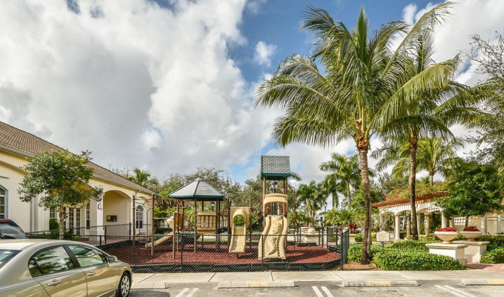 1208 E Myrtlewood Cir Circle E, Palm Beach Gardens, FL 33418 Photo