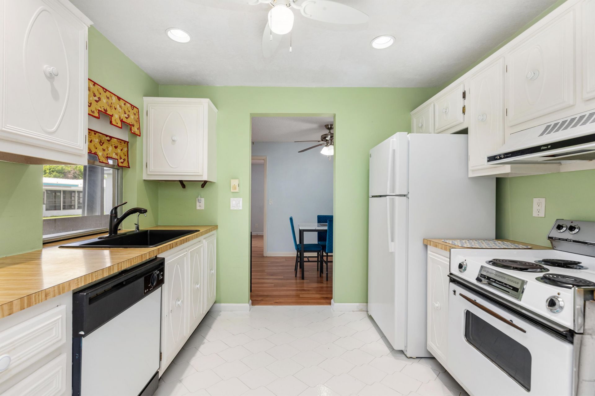 1261 NW 90th Drive, Plantation, FL 33322 Photo