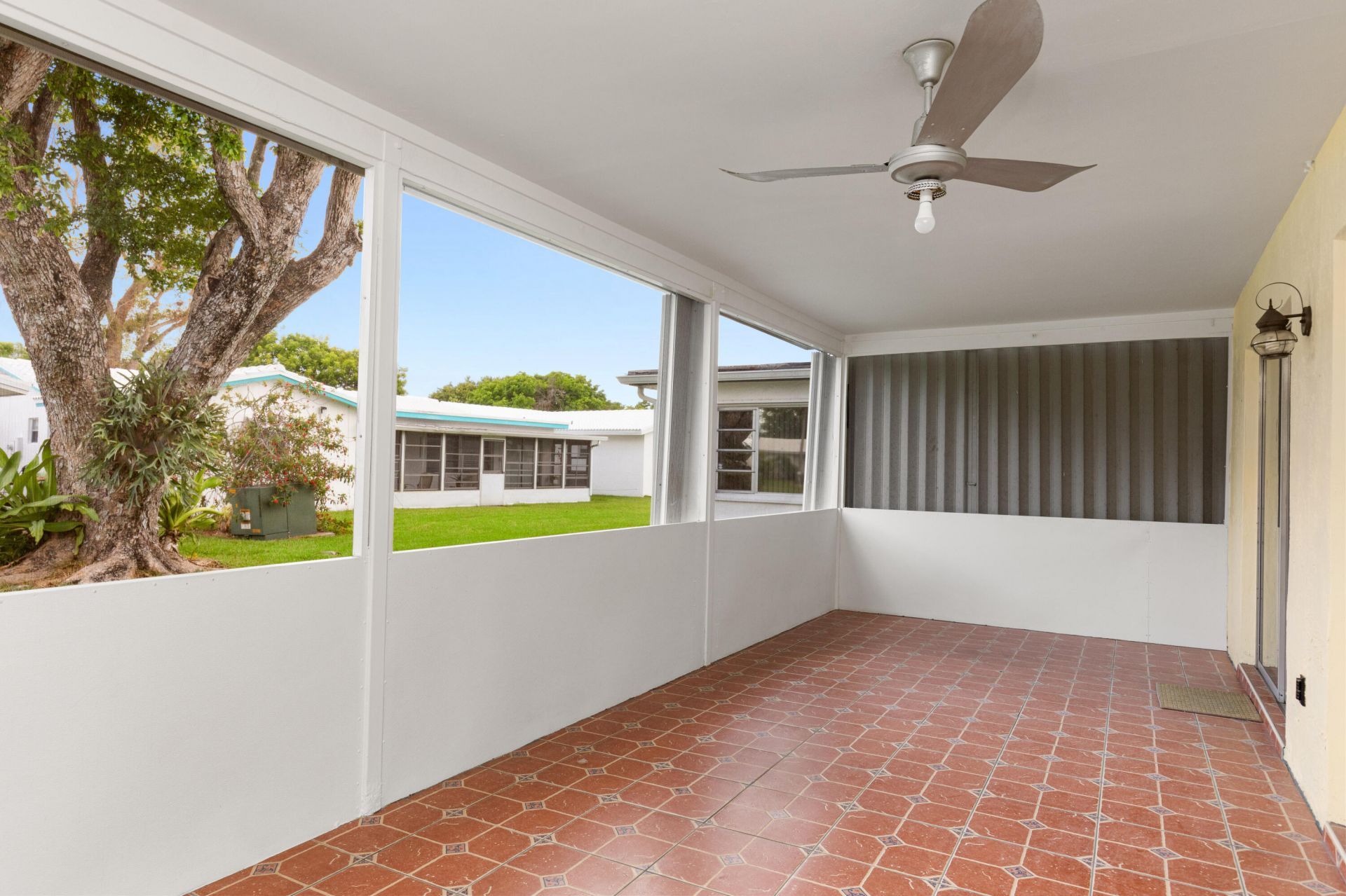 1261 NW 90th Drive, Plantation, FL 33322 Photo
