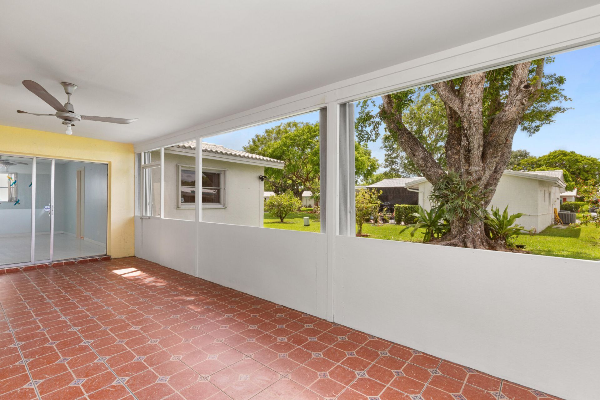 1261 NW 90th Drive, Plantation, FL 33322 Photo