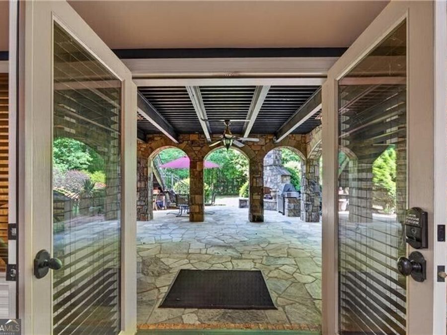 Property Image 38