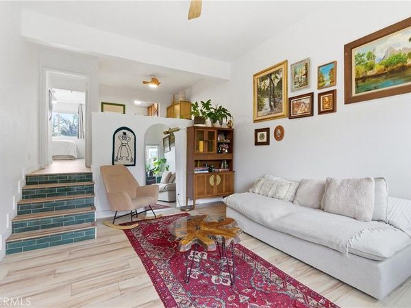 627 N Bristol, Unit 32, Santa Ana, CA 92703