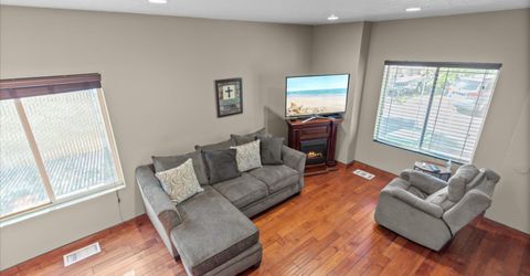 1317 Powell Lane, Reno, NV 89502 Photo