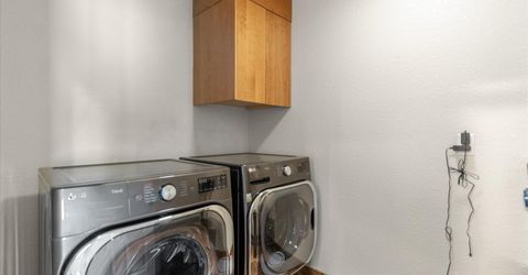 1317 Powell Lane, Reno, NV 89502 Photo