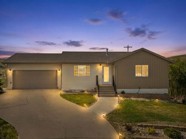 4300 Mile High Avenue, Rapid City, SD 57701