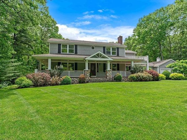 6 Brooks Hill Road, Lincoln, MA 01773