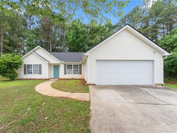 216 Cane Avenue SE , Social Circle, GA 30028