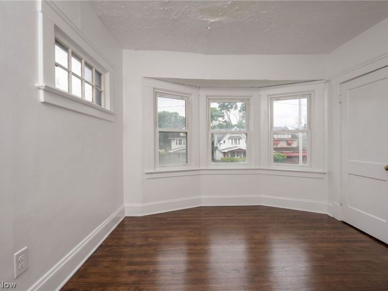 12521 Arlington Avenue, Cleveland, OH 44108 Photo 12