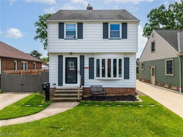 4521 Torrington Avenue, Parma, OH 44134