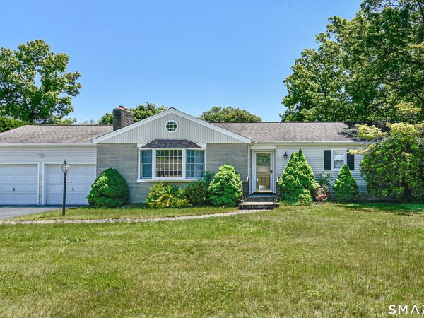 12 Greenfield , Ansonia, CT 06401