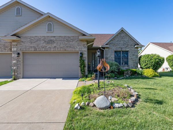5513 BARABOO Court, Davenport, IA 52804