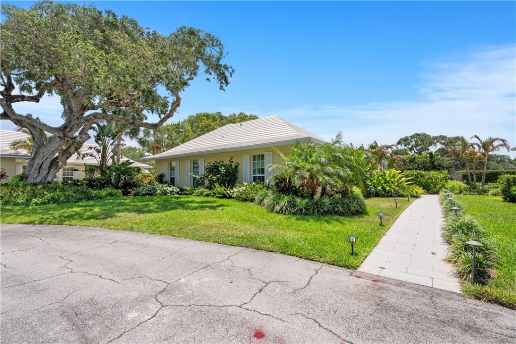 131 Silver Moss Drive, Vero Beach, FL 32963 Photo