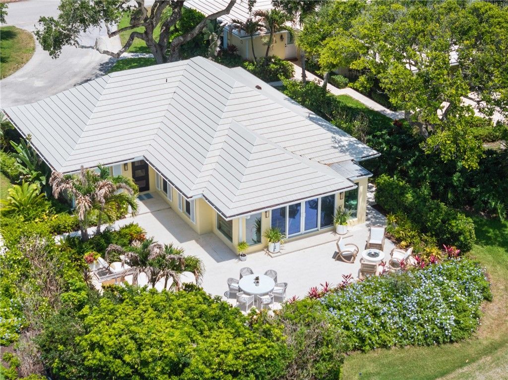 131 Silver Moss Drive, Vero Beach, FL 32963 Photo