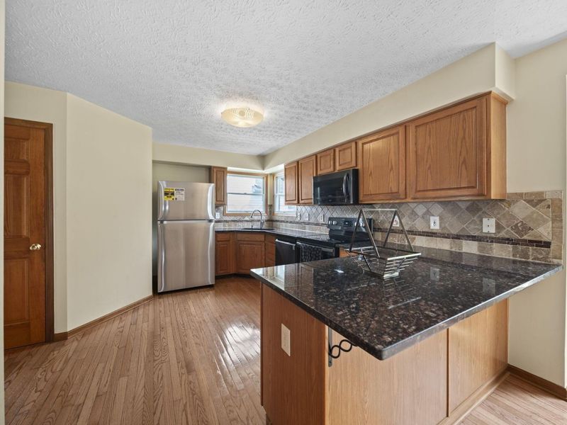 5906 Sandy Rings Lane, Dublin, OH 43016 Photo 13