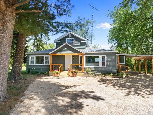 616 W MAIN STREET, Wautoma, WI 54982
