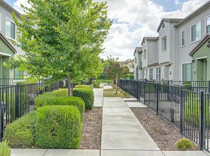 3031 Mesmerizing Walk, Sacramento, CA 95835 Photo
