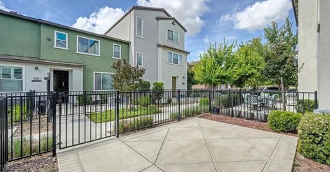 3031 Mesmerizing Walk, Sacramento, CA 95835 Photo