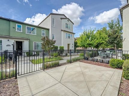 3031 Mesmerizing Walk, Sacramento, CA 95835 Photo