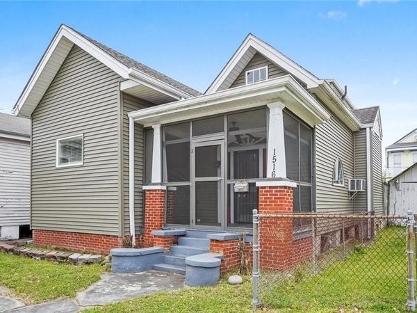 1516 GENTILLY Boulevard , New Orleans, LA 70119