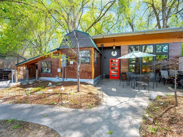 970 N Clithero Dr, Boise, ID 83703
