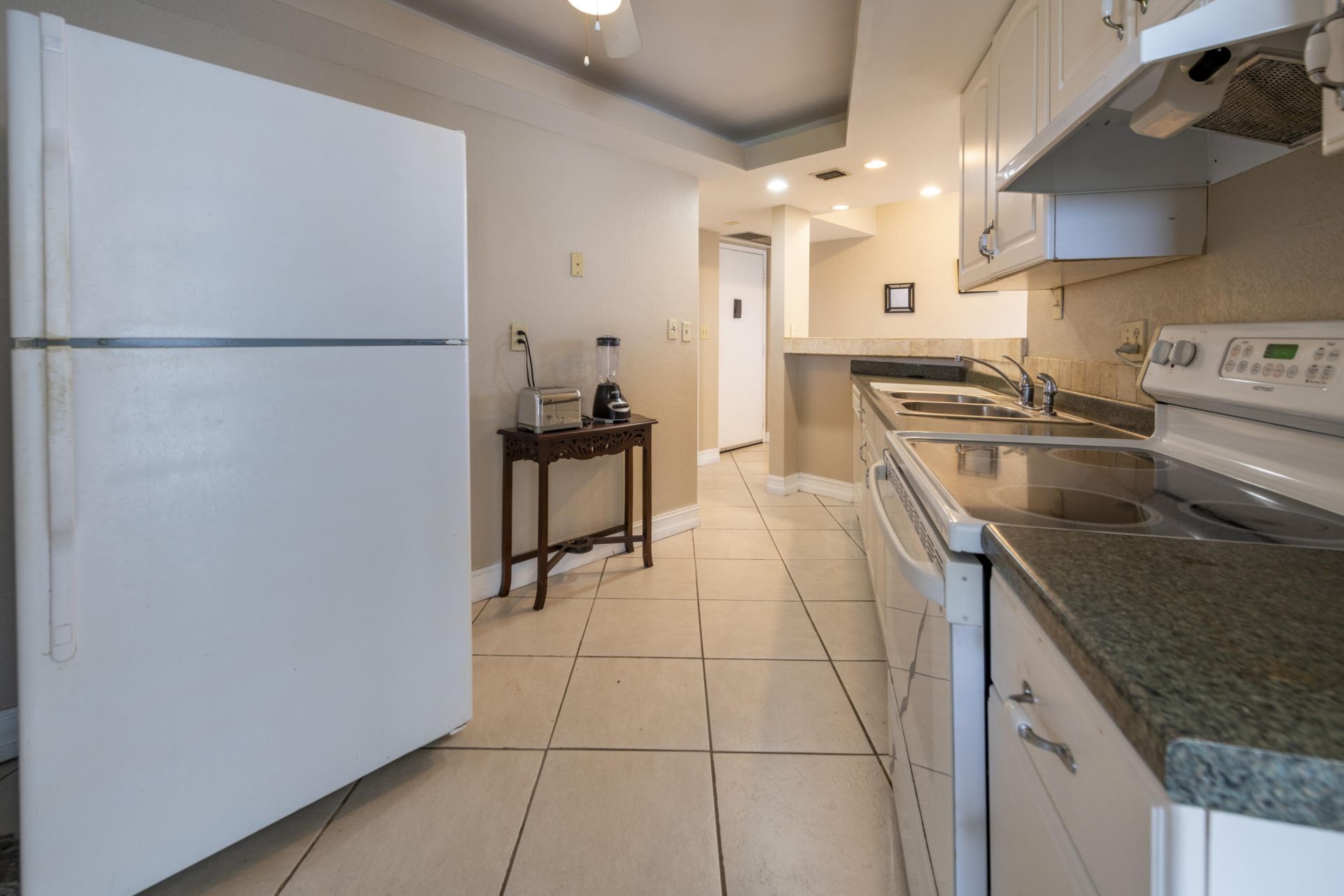 6911 Environ Boulevard, Unit 8G, Lauderhill, FL 33319 Photo