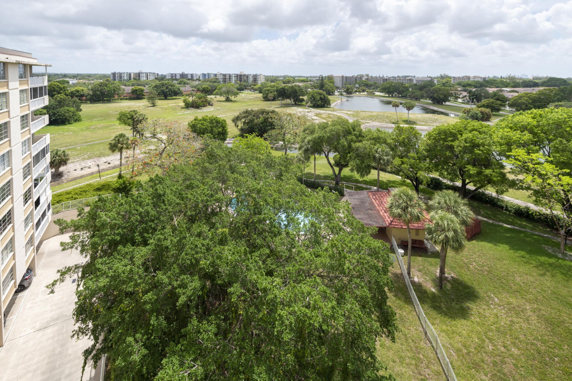 6911 Environ Boulevard, Unit 8G, Lauderhill, FL 33319 Photo